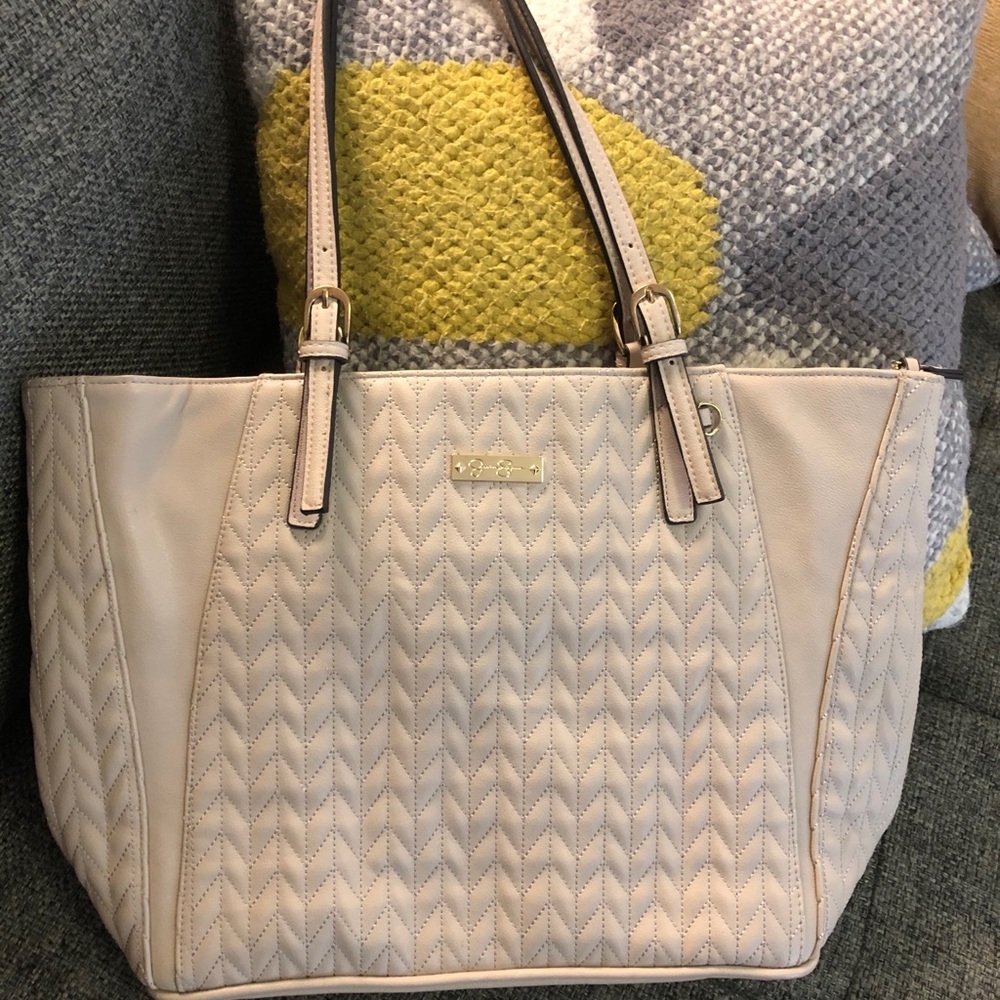 Jessica Simpson purse